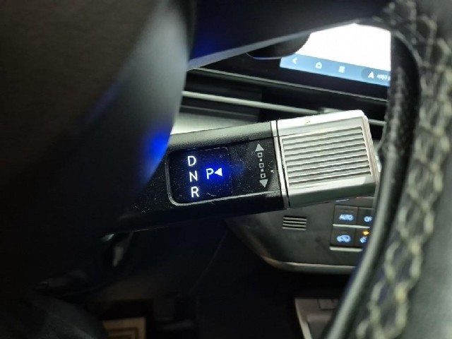 6101000970R8.jpg
