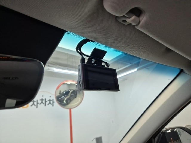 6101500957R16.jpg