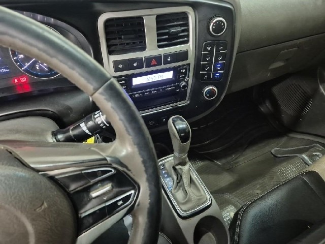 6101001225R10.jpg