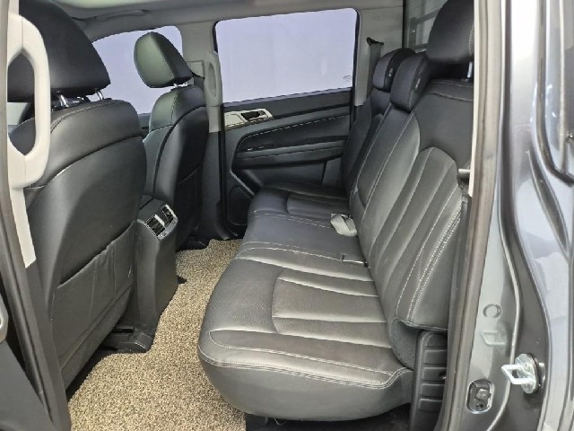6101500451R12.jpg