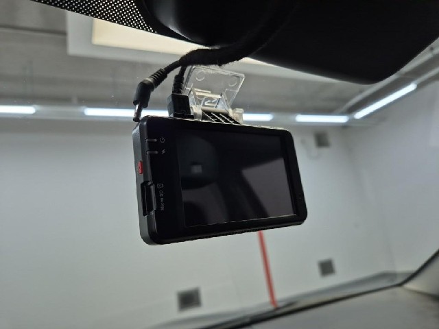 6101500767R16.jpg