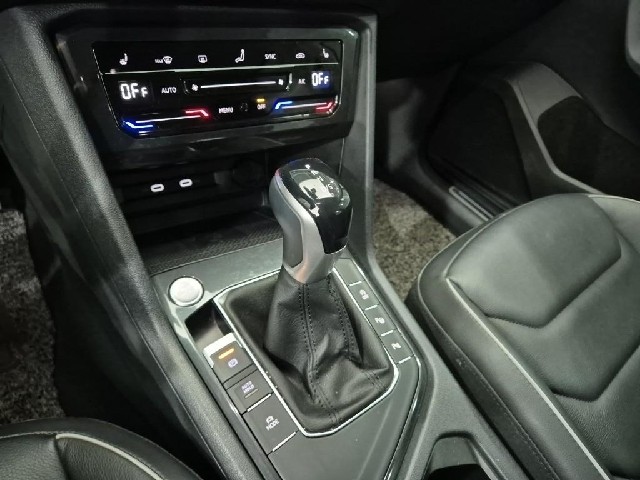 6101001025R8.jpg