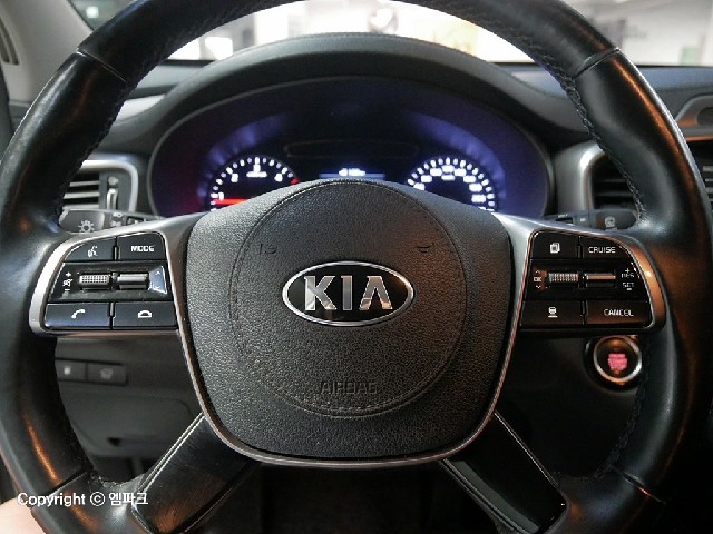 3071002208R8.jpg
