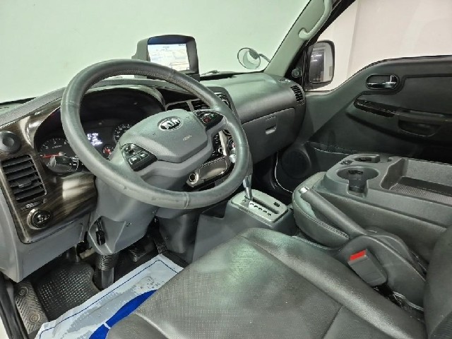 6101000014R6.jpg