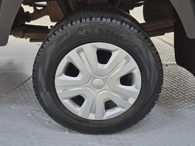 6101500734R20.jpg