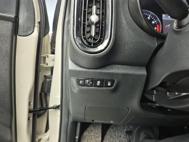 6101500932R17.jpg