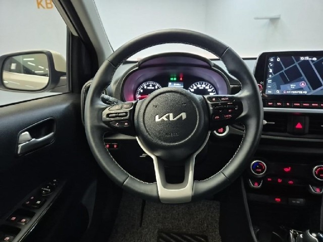 6101500932R9.jpg