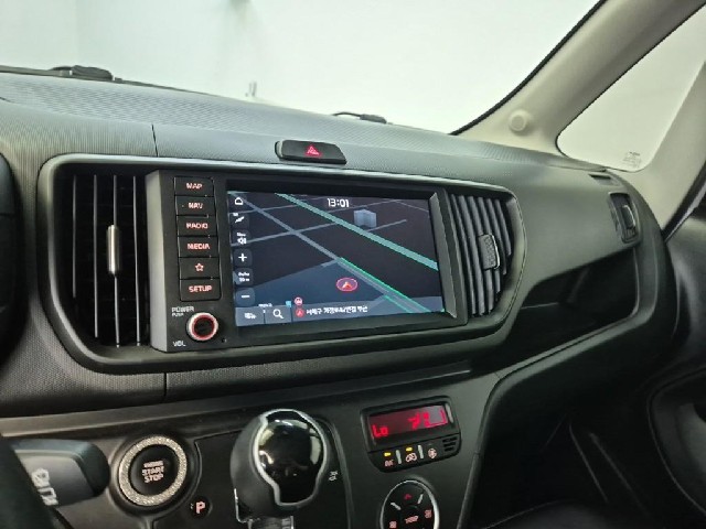 6101500558R13.jpg