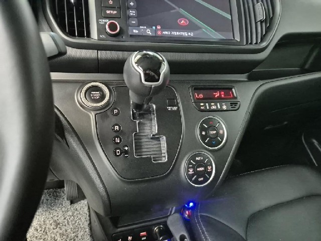 6101500558R8.jpg