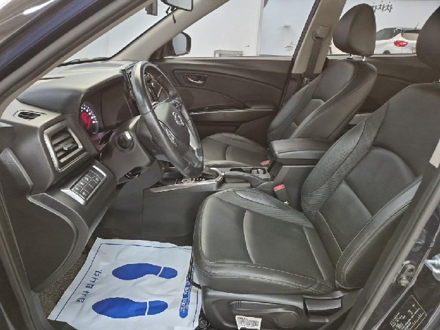 6101001046R11.jpg