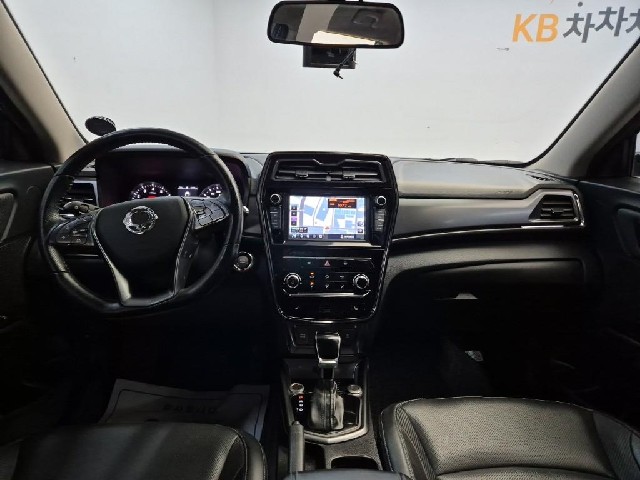 6101001046R7.jpg