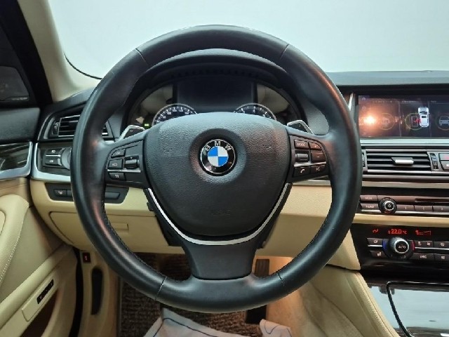 6101000810R9.jpg