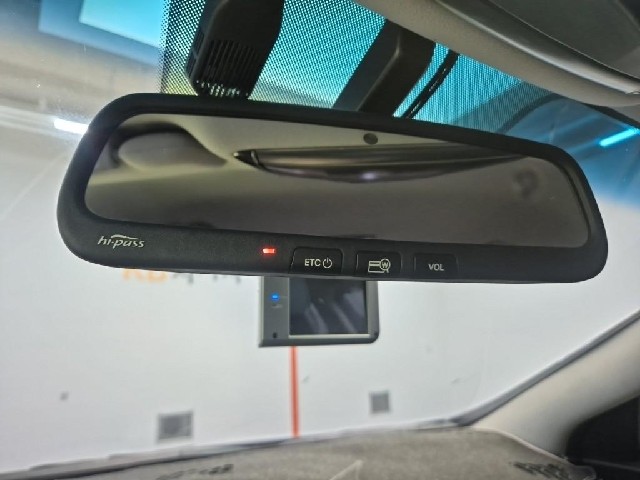 6101500652R16.jpg