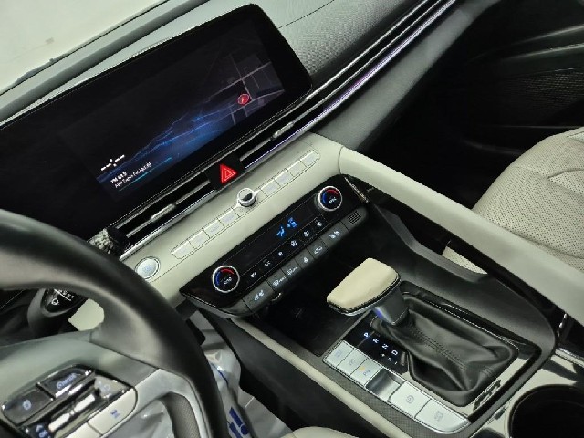 6101000139R10.jpg
