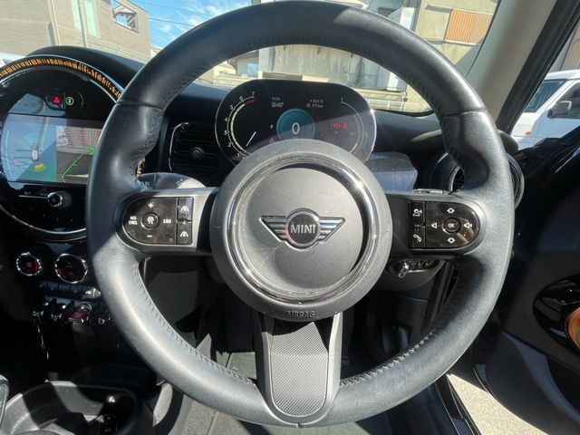 e230a6f79bdfdb5cefa86f2d7c481bae.jpg