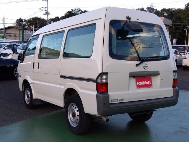 842da15de3bf78ff78142585e5d3aff3.jpg