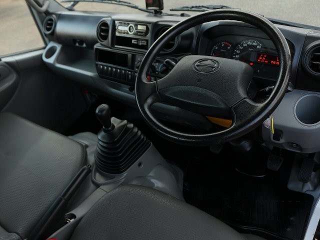 73f4839e0d8592337550d98c0dc6b5b3.jpg