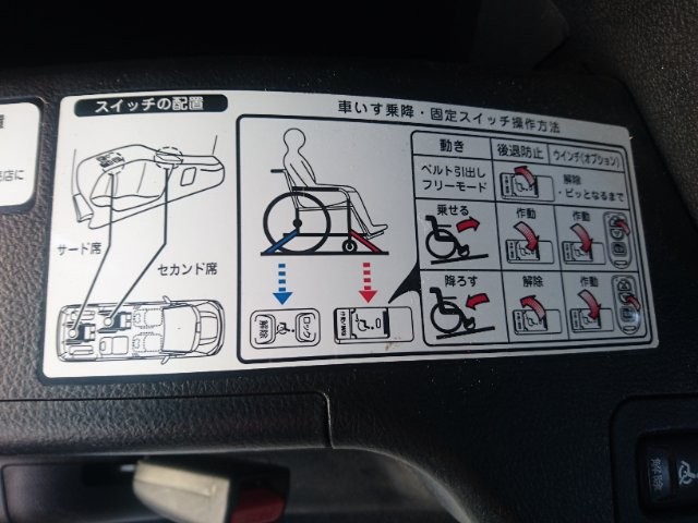 8c9b0a6e9b7f9860e8fd8a28ae5883a6.jpg