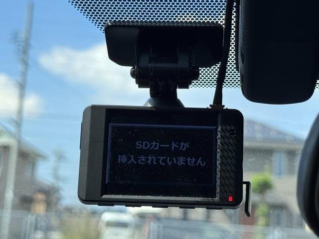 b64e0857c7772b47f2e6059f00910296.jpg