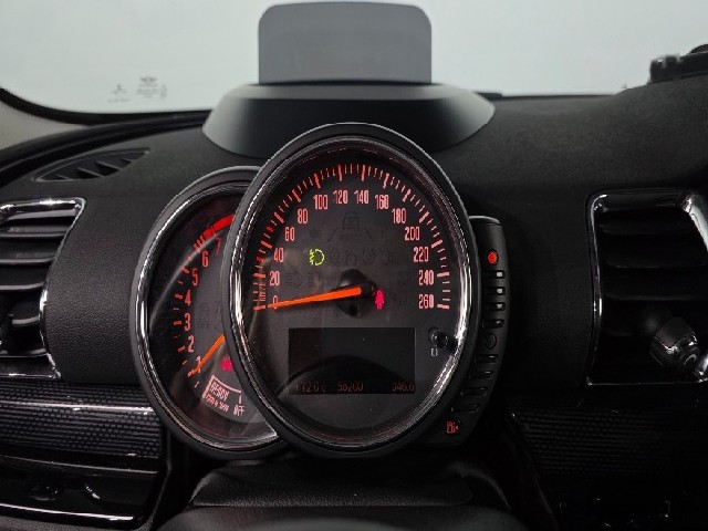 84bdbc40e3537e4116bb82fb97bc3554.jpeg