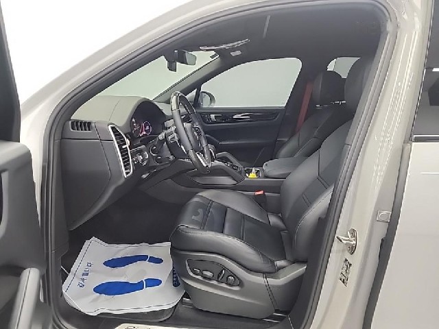 9330aa2dbf24755d9e47d959ec53b12d.jpeg