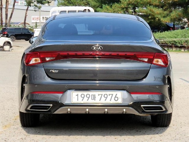 8ea5b1e04d34bd1c5a0c69b9795f53dd.jpeg