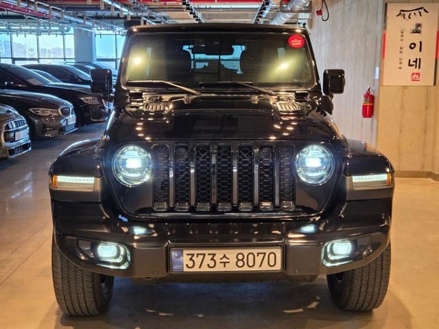 f51d19aeb7fe45edc4199f84d8834499.jpeg