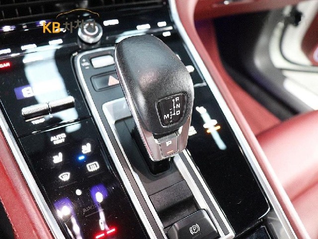 c4e1756c67b32fad62fe1e49ba7a063d.jpeg