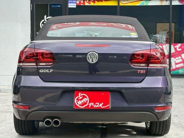21266869_carP_l_8.jpg