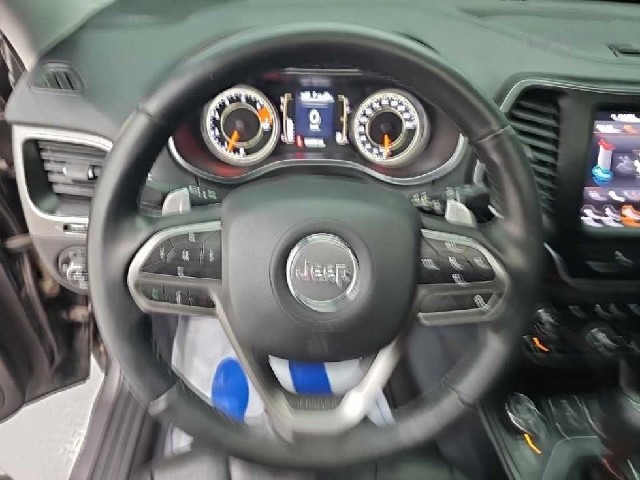 bb8d61d20aed85edd3e9d8cdb47be0b7.jpeg