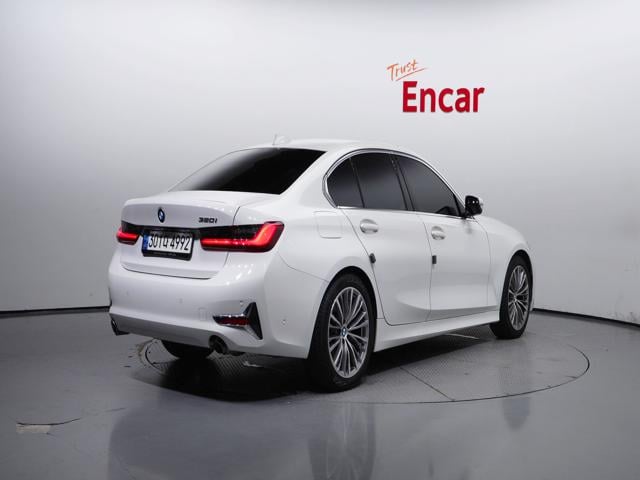 e15c2d41ef4d93083ea6a13055901a71.jpeg