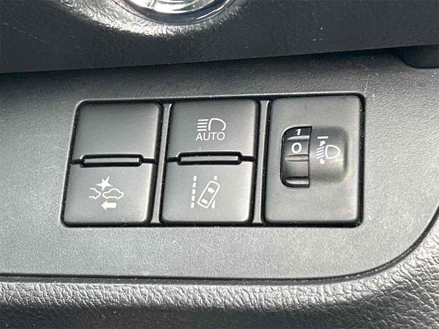 0403435A30260212W02210.jpg