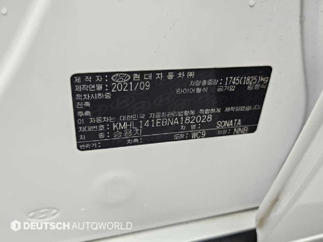 4cf8a5d655155f49ae1c3ad605c06cd3.jpeg