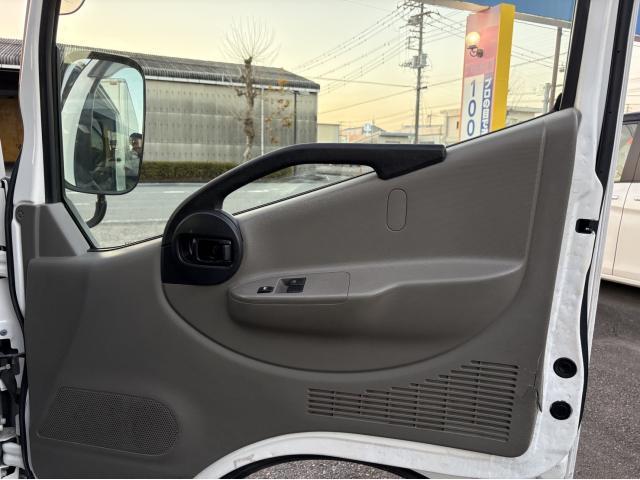 21793649_carP_l_2.jpg