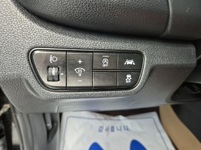 6101001440R19.jpg
