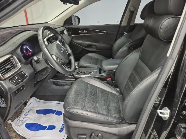 6101000807R11.jpg