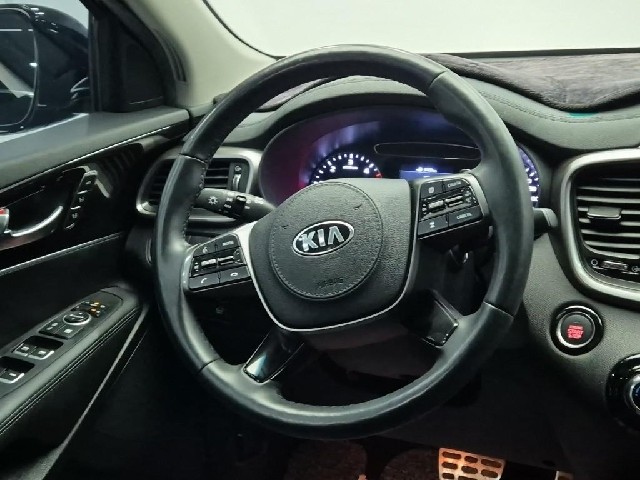 6101000807R9.jpg