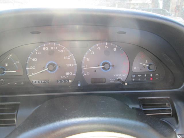 0510414A30260203W00116.jpg