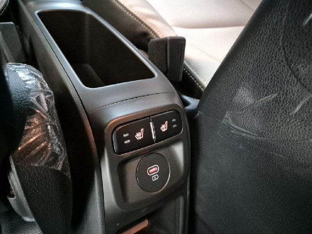 6101500966R19.jpg