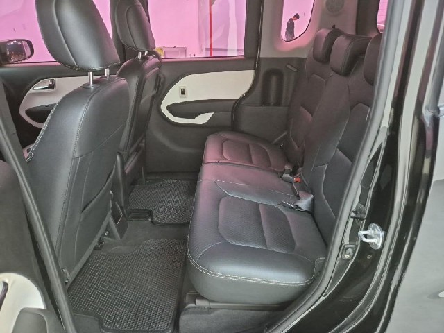 6091501777R12.jpg