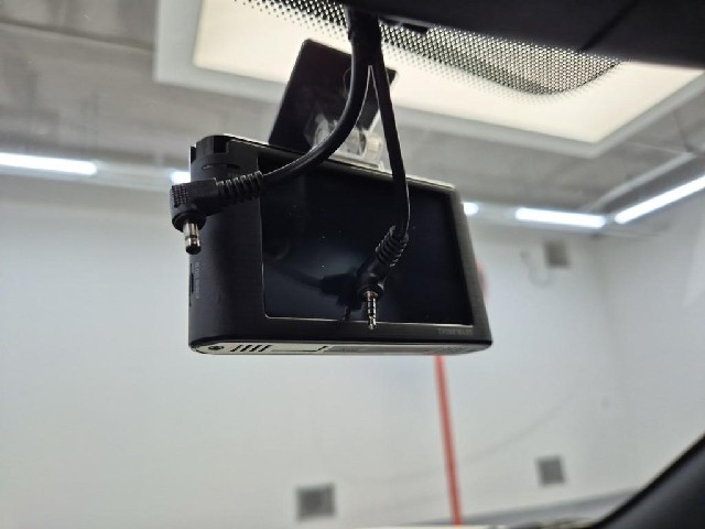 6101500920R15.jpg