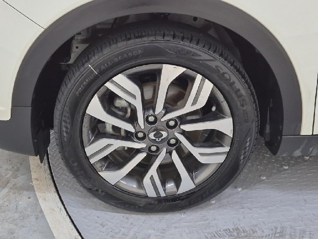6101500920R19.jpg