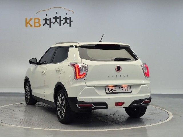 6101500920R2.jpg