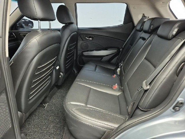 6101500460R12.jpg