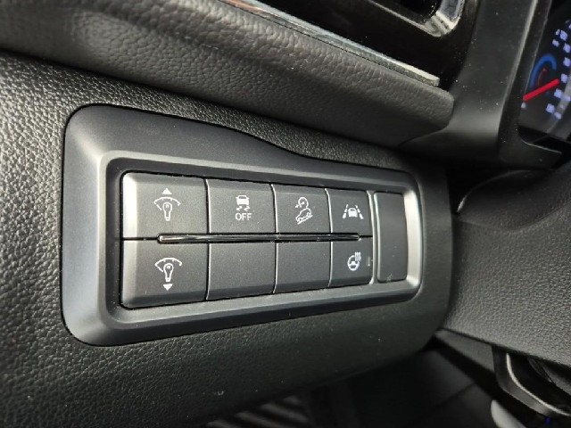 6101500460R17.jpg
