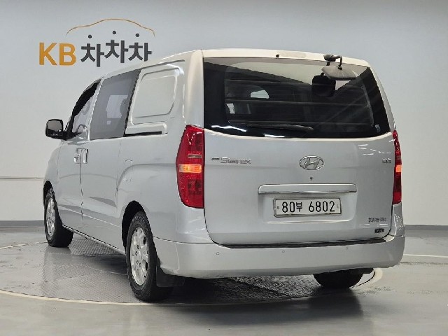 6101500775R2.jpg