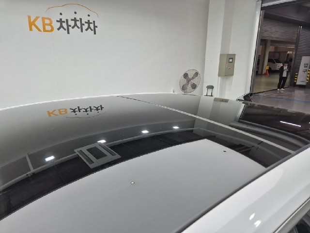 6101000607R13.jpg
