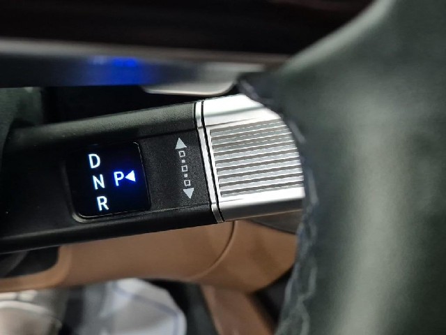 6101000607R8.jpg