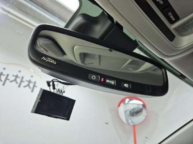 6101001381R16.jpg