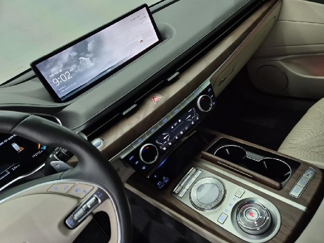 6101001304R10.jpg